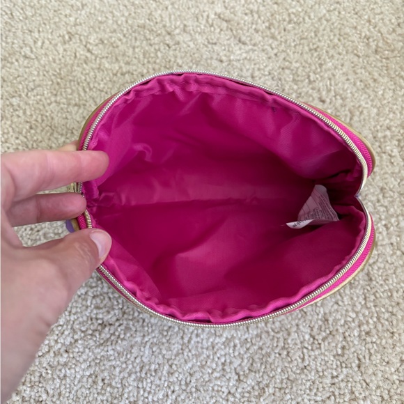 Assorted Beauty Pouch Set - Picture 5 of 7